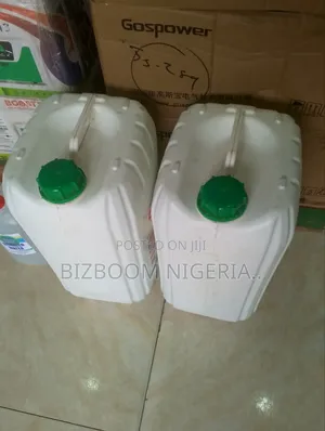 Photo - Quality Distilled Water 25L