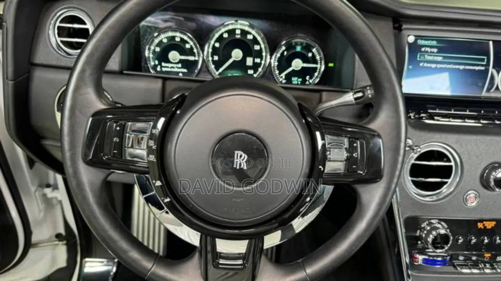 Rolls-Royce Cullinan Base 2019 White