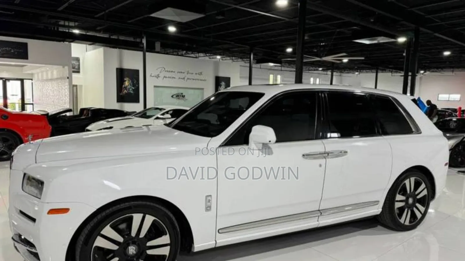 Rolls-Royce Cullinan Base 2019 White