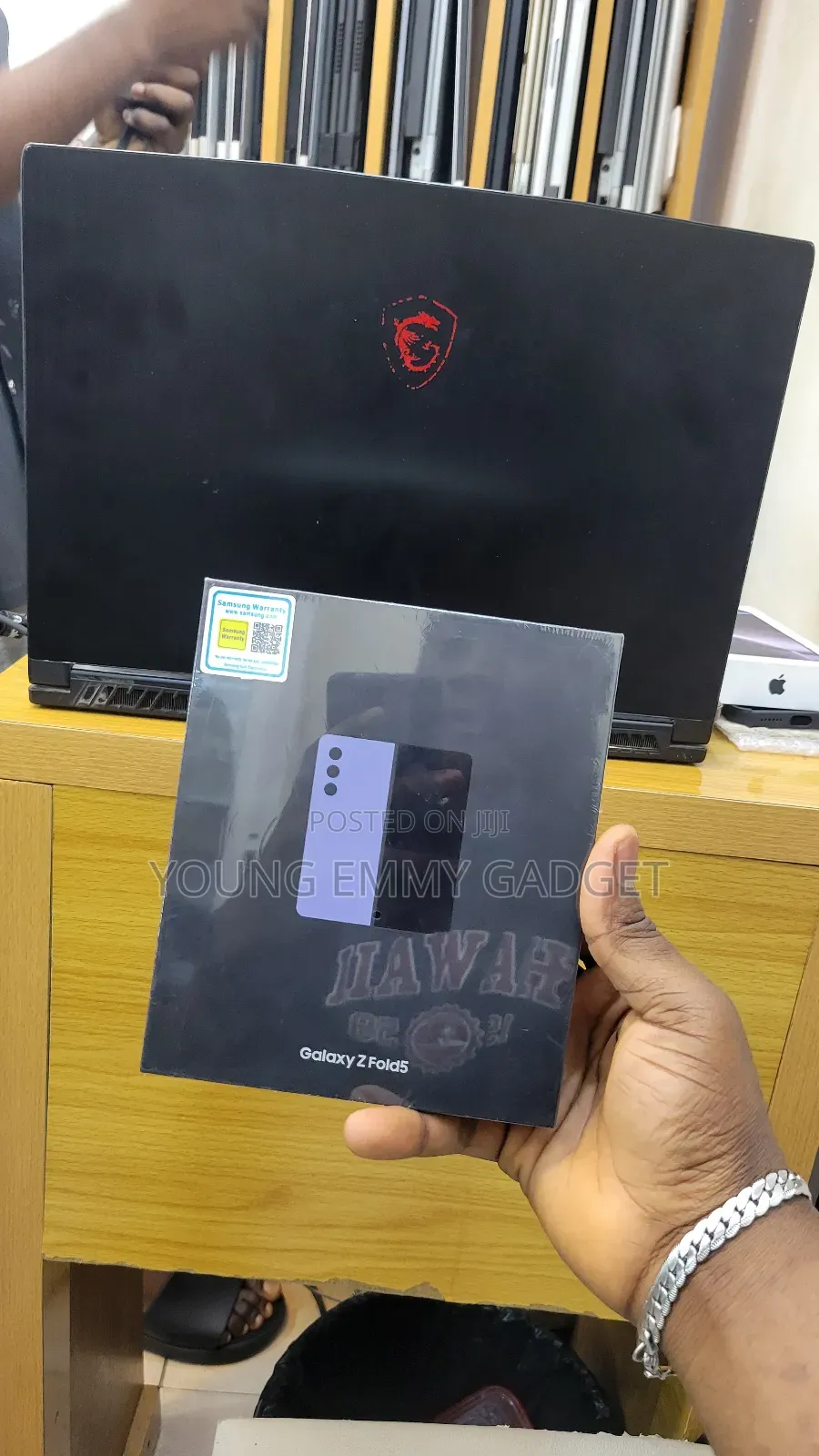 New Samsung Galaxy Fold 5G 512 GB Blue