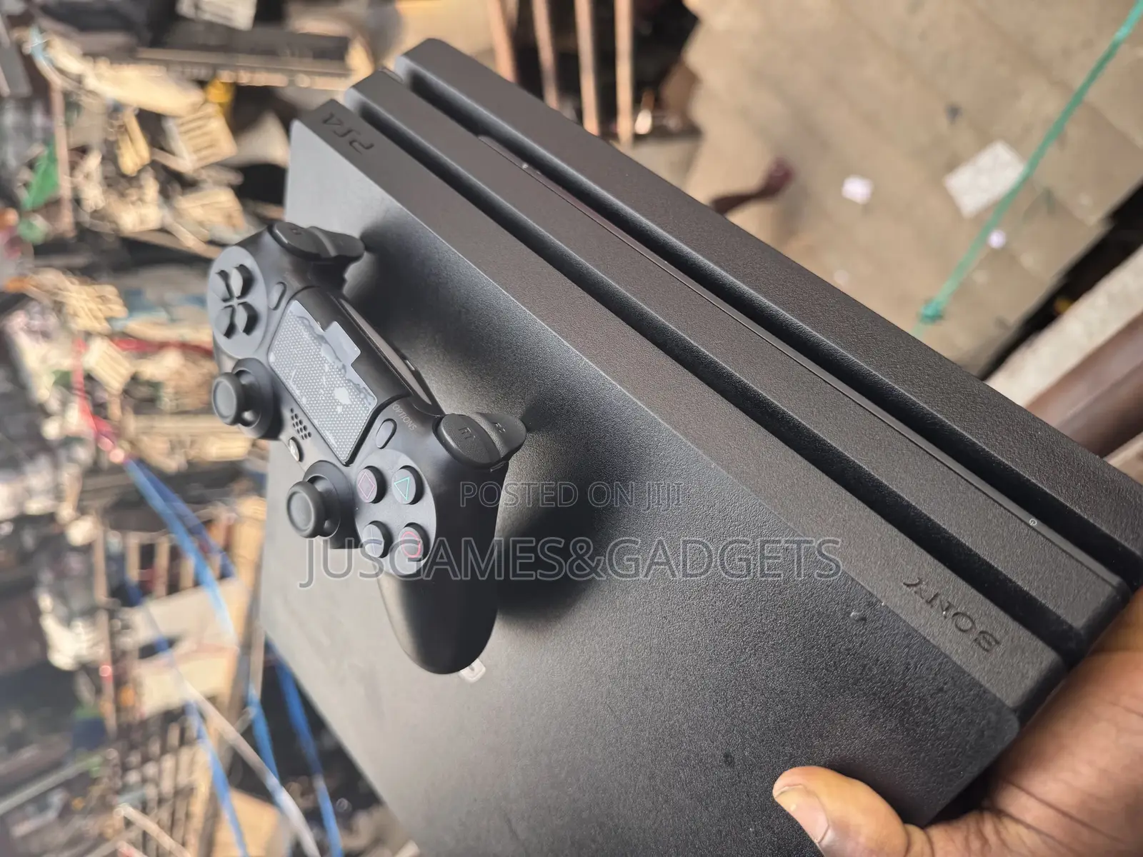 Neat London Used Playstation 4 Pro