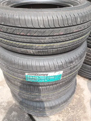 245/65/17 Brigdston Tire Original Warranty