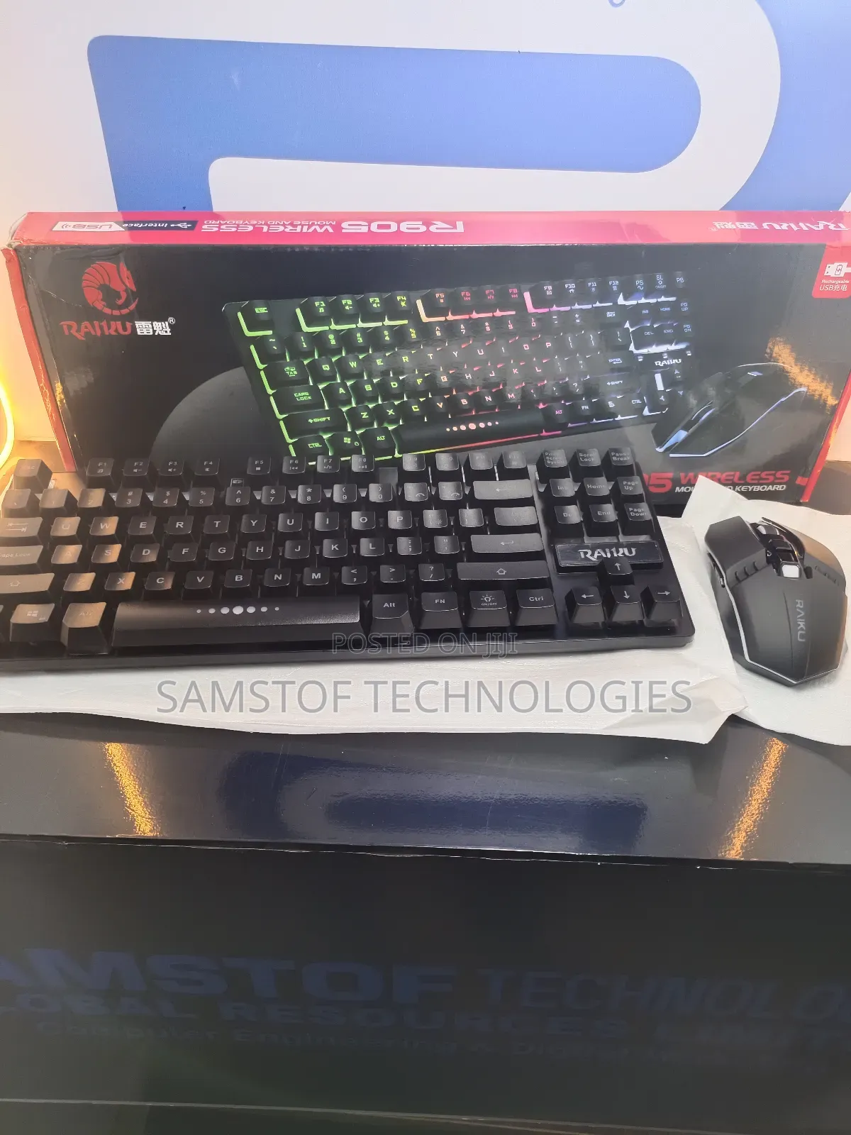 R905 Gaming Wireless Keyboard and Mouse Combo