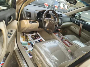 Toyota Highlander Limited 2008 Gold