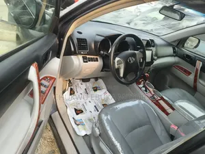 Toyota Highlander Limited 2009 Gray