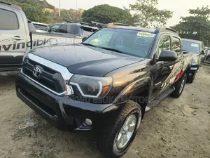 Toyota Tacoma 2015 Black