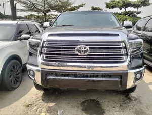 Toyota Sequoia 2015 Black