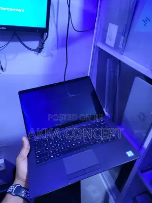 Laptop Dell Latitude 5300 8GB Intel Core I5 SSD 256GB