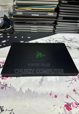Photo - Laptop Razer Blade 16GB AMD Ryzen 9 SSD 1T