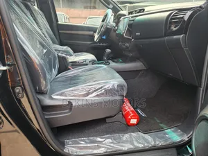 New Toyota Hilux 2024