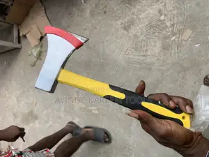 Axe (Medium Size)