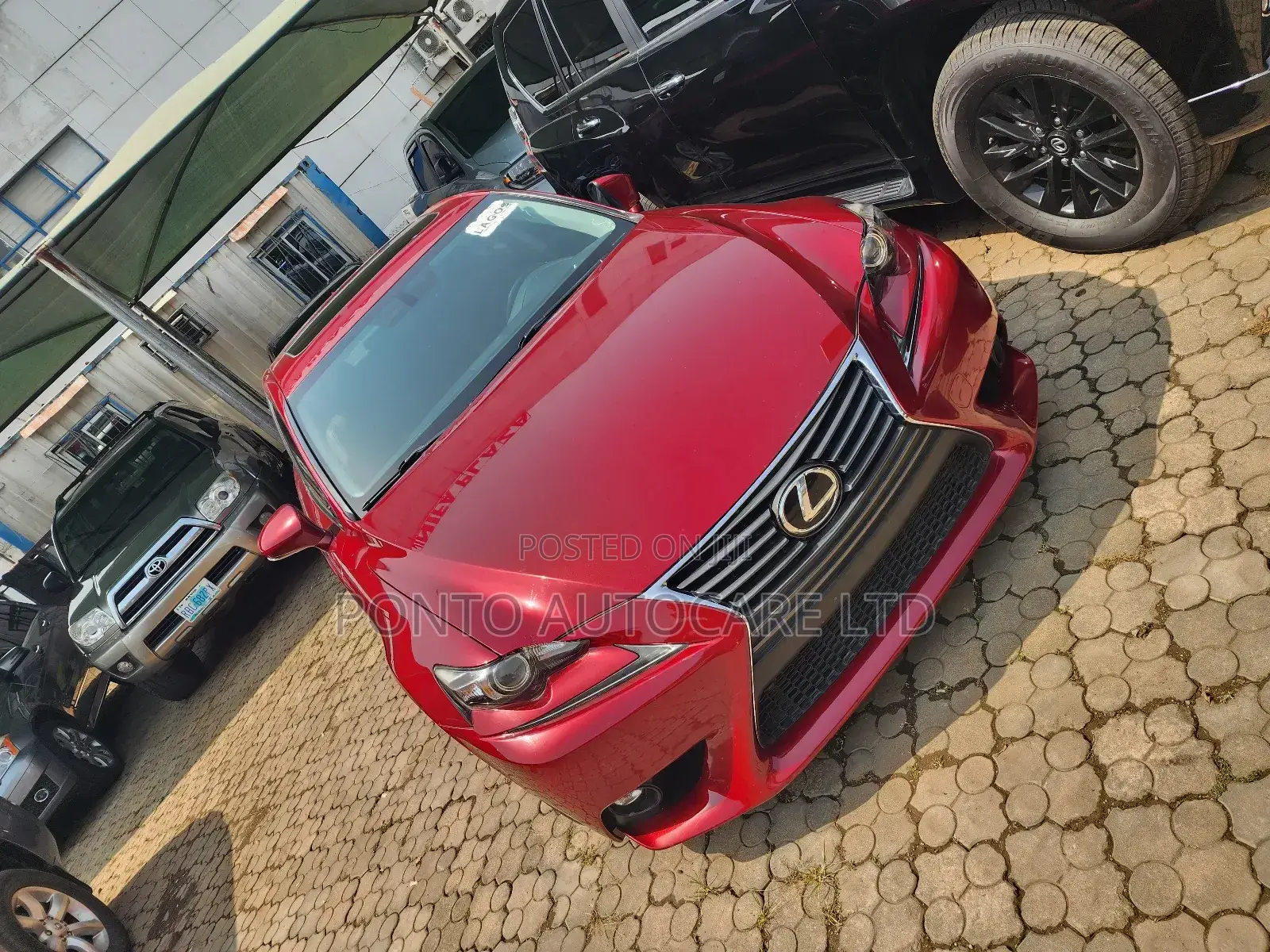 Lexus IS 250 2014 Red