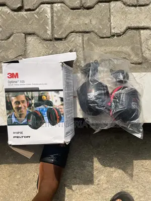 3m Peltor Ear Muff (Optime 105)