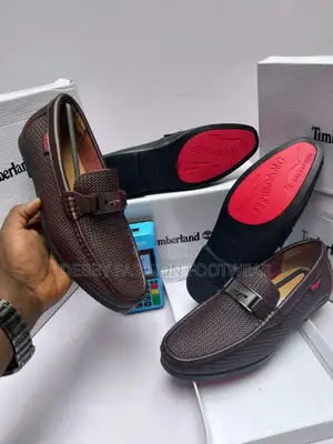 Ferragamo Hugh Quality Loafers Shoe