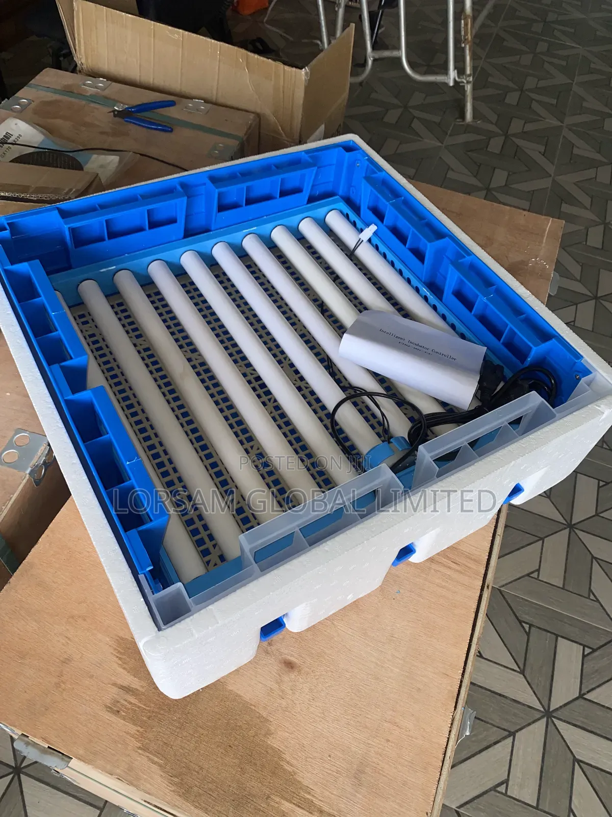 128 Eggs Incubator Machine