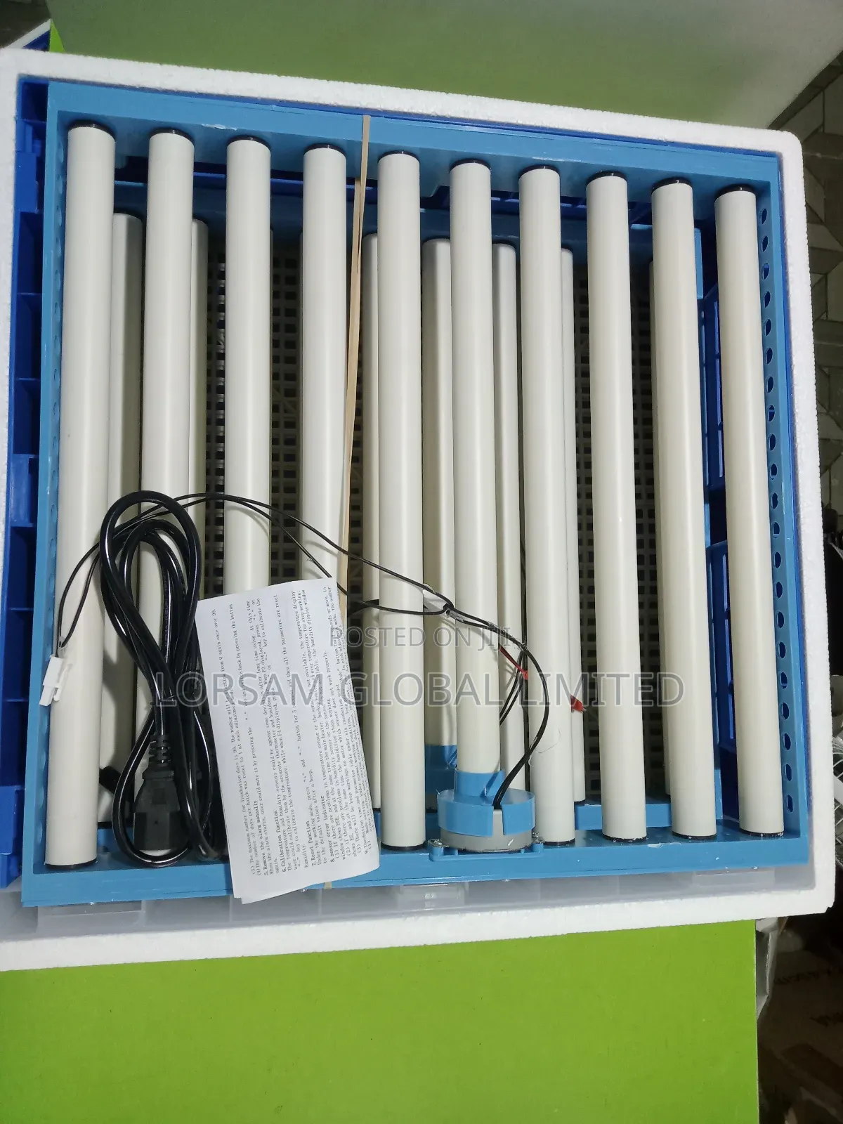 128 Eggs Incubator Machine