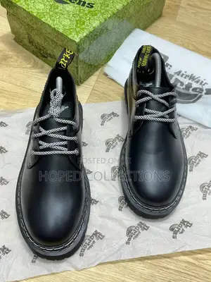 Photo - Top Quality Dr Martens Shoe