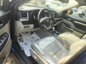 Toyota Highlander 2016 Blue