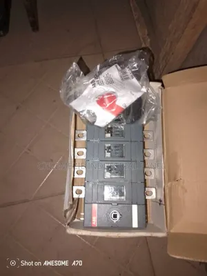 Insulator Switch