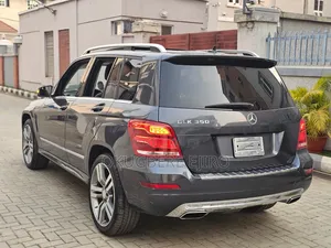 Mercedes-Benz GLK-Class 350 2014 Gray