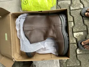 Photo - Portwest FC16 Safety Boot