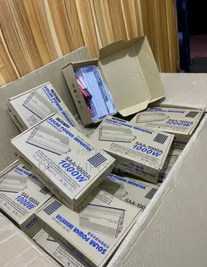 Sachet Solar Power Inverter 1000w/12v