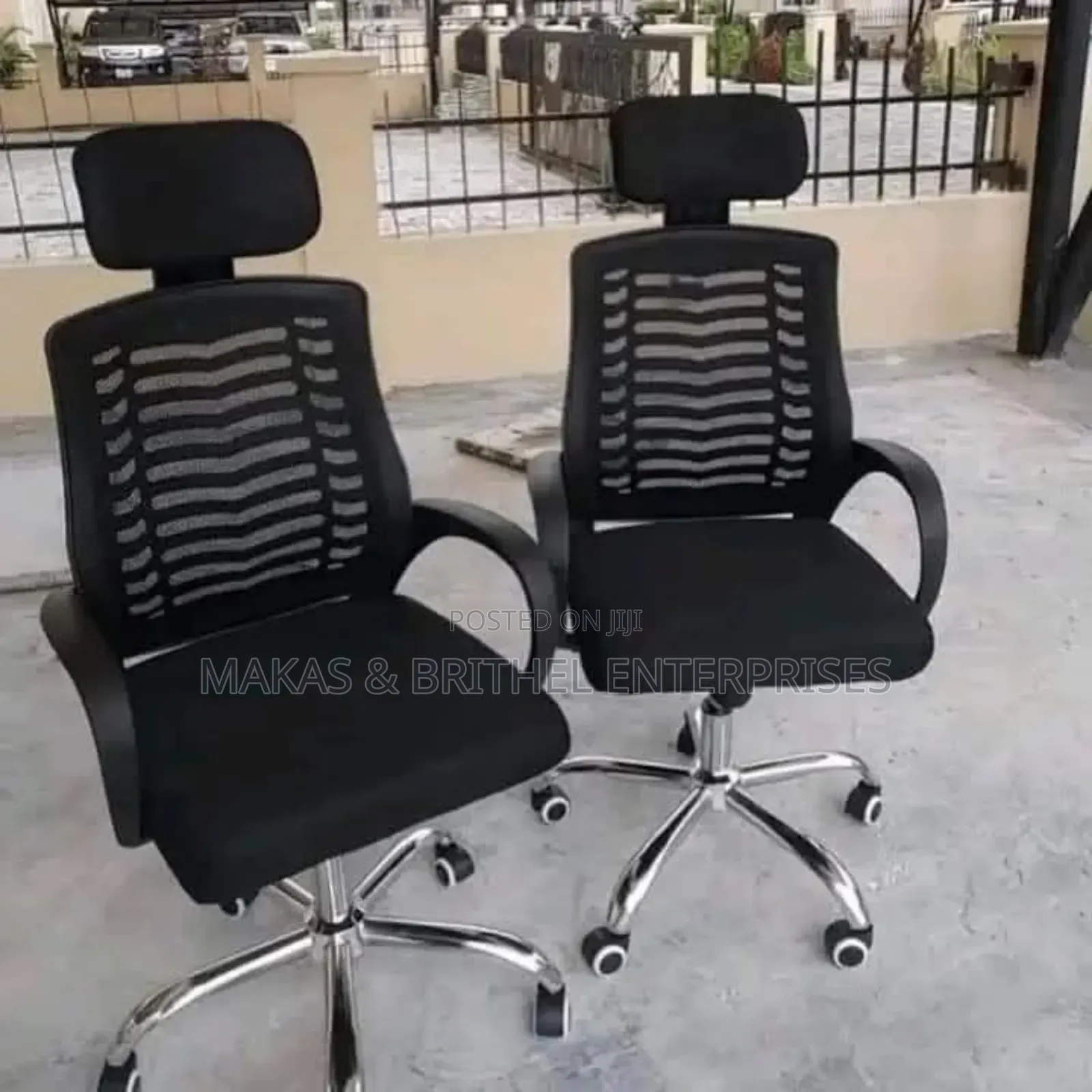 Victory Office Chair With Headrest