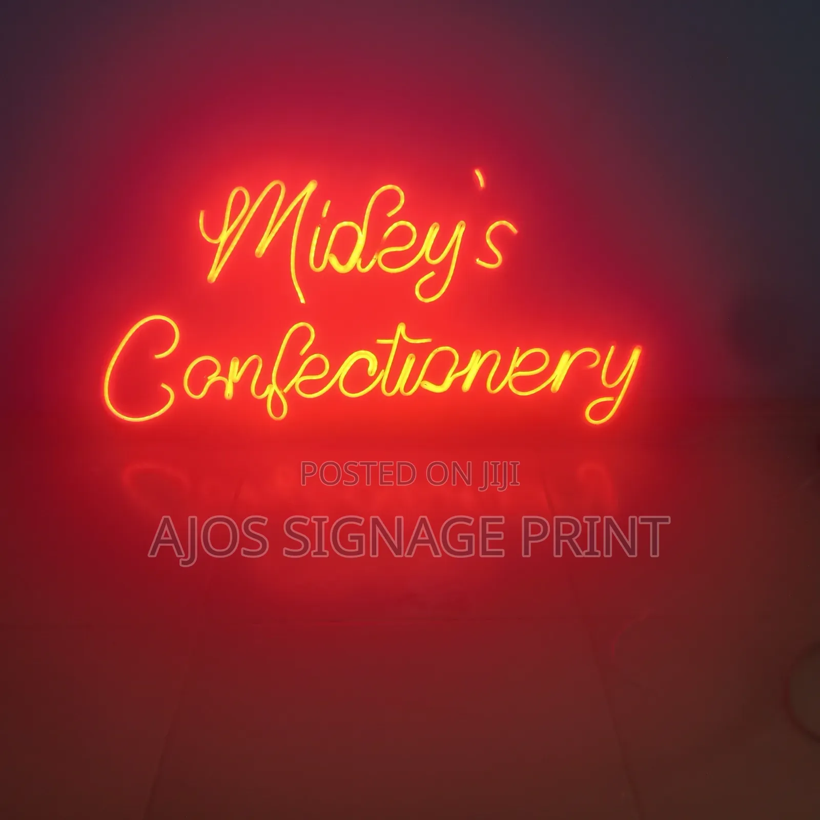 Neon Signage (Indoors)