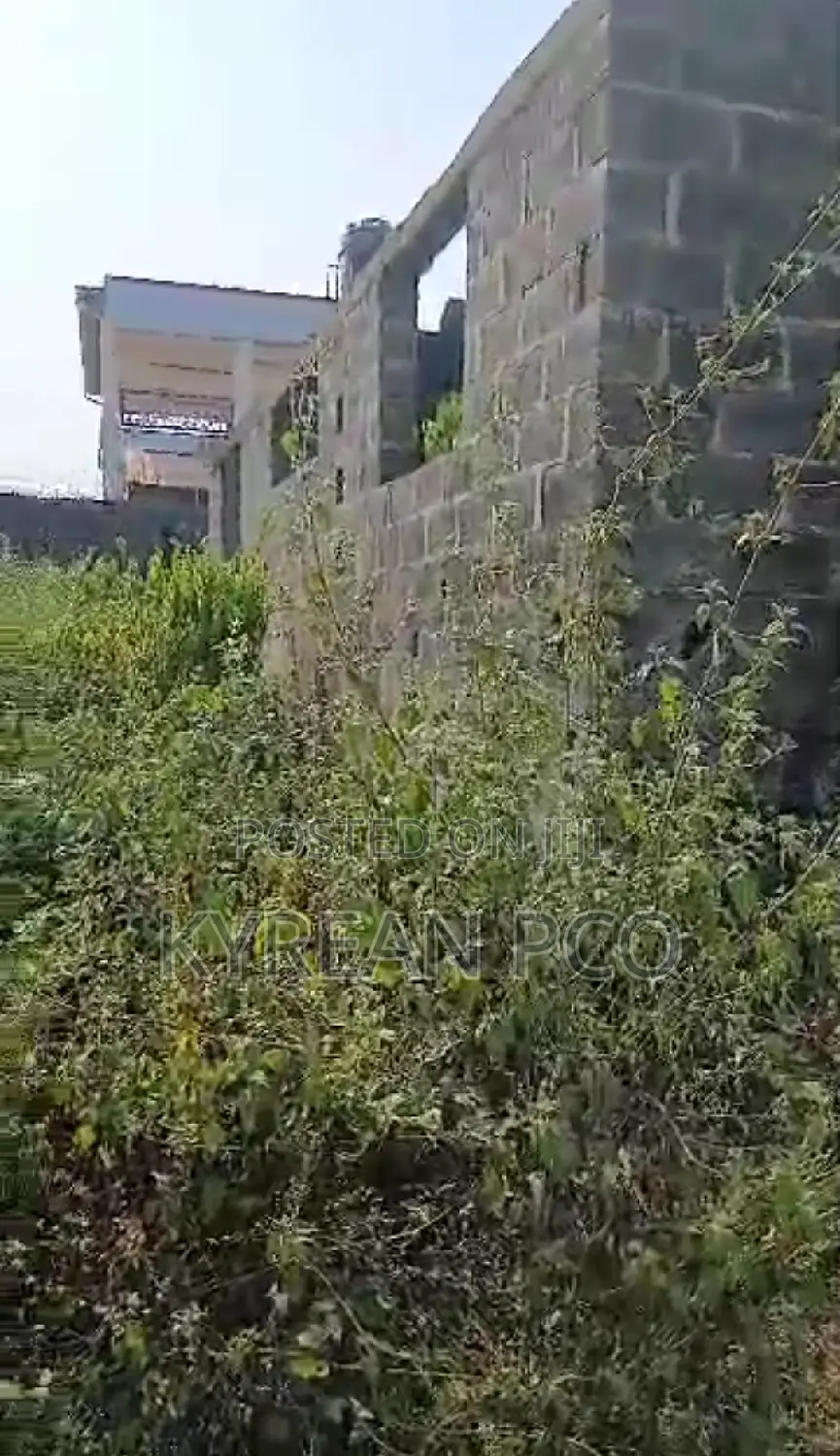 Full Plot With Structure
