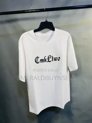 Photo - High Quality Luxury Tshirt