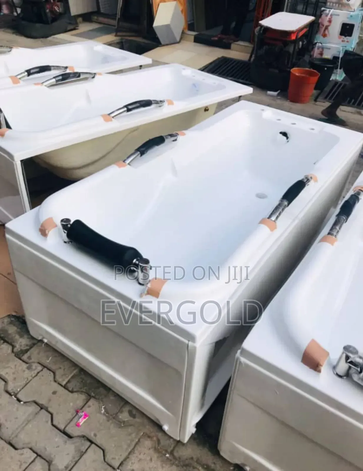 Executive Bathtub England