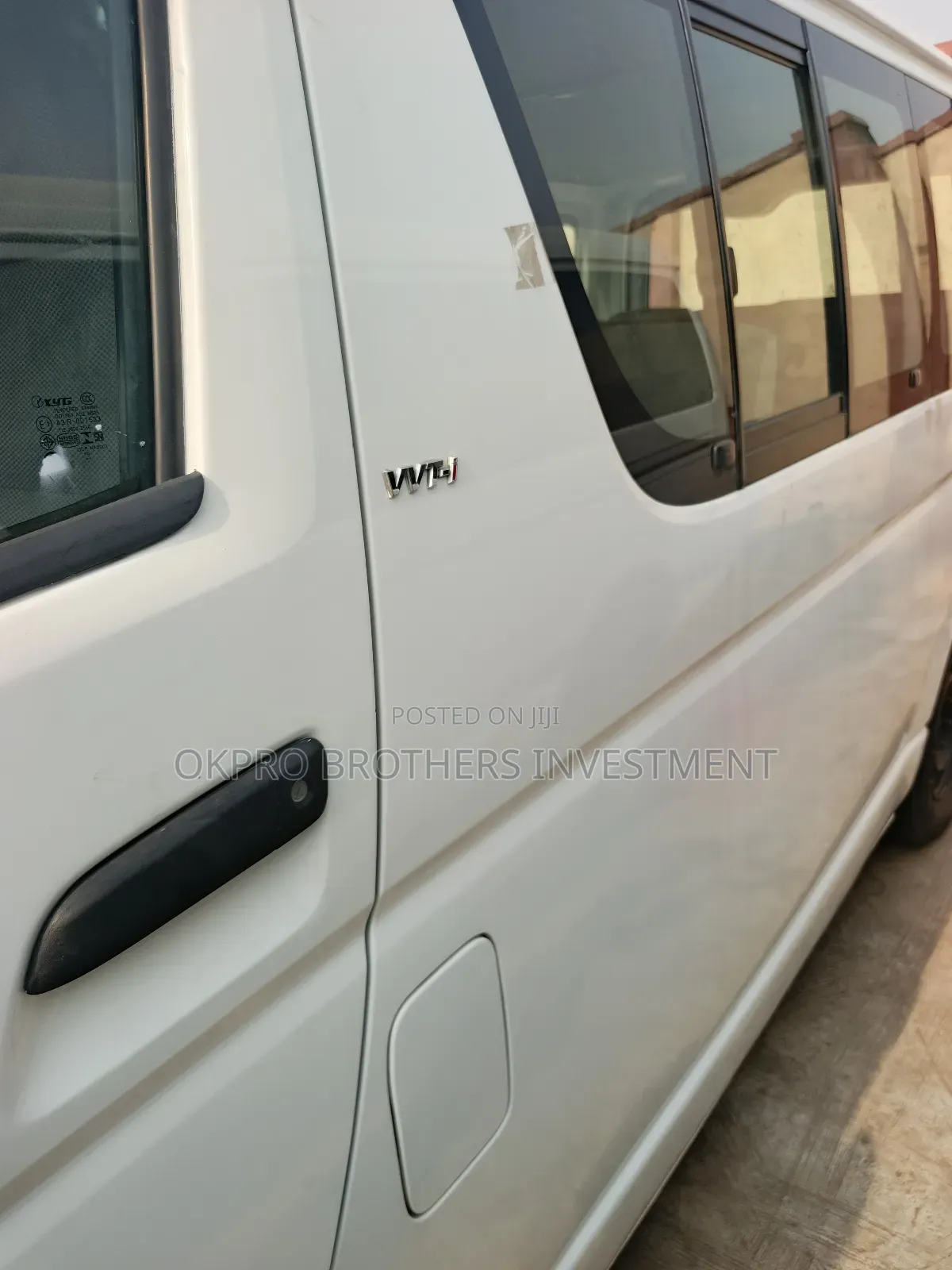 Toyota HiAce 2008 White