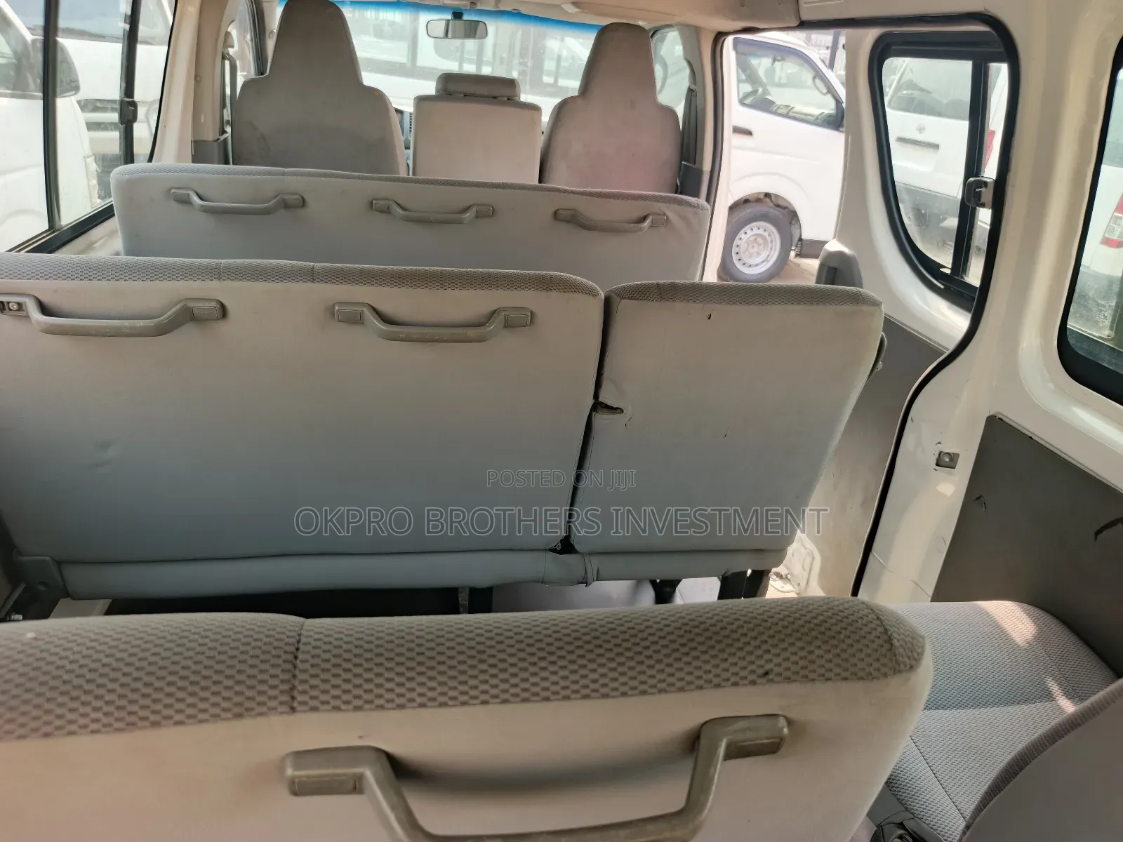 Toyota HiAce 2008 White