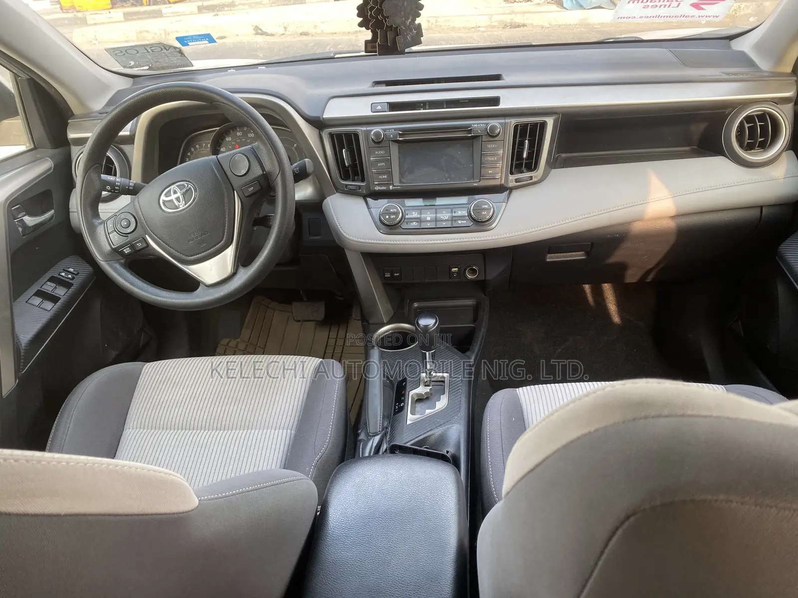 Toyota RAV4 2014 Silver