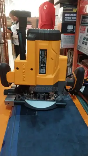 2200w Ingco Router