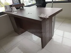 1.2cm Office Desks