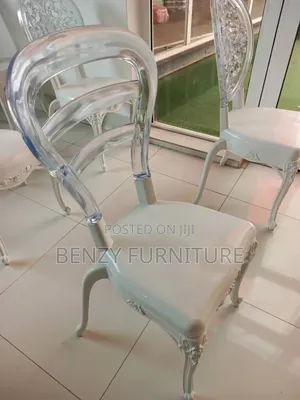 Quality Chilvary Chair