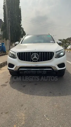 Mercedes-Benz GLC-Class 2017 White
