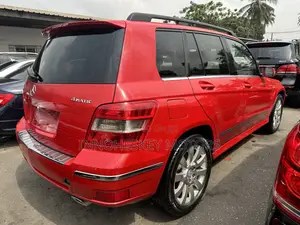 Mercedes-Benz GLK-Class 350 4MATIC 2011 Red