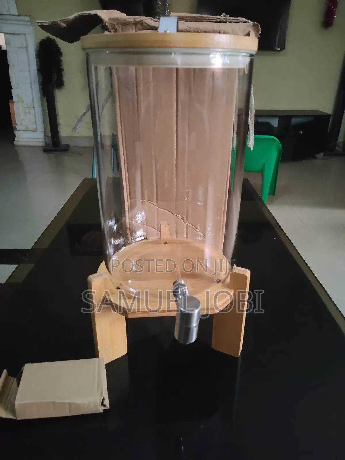 Juice Dispenser