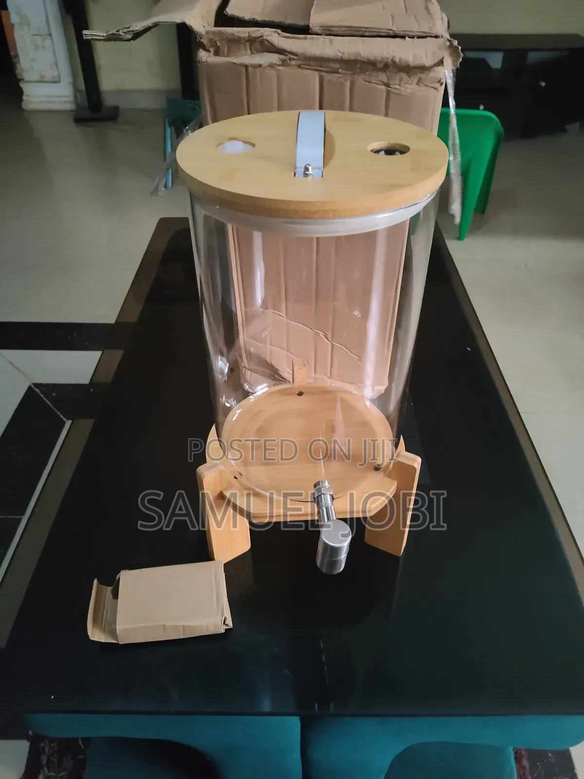 Juice Dispenser