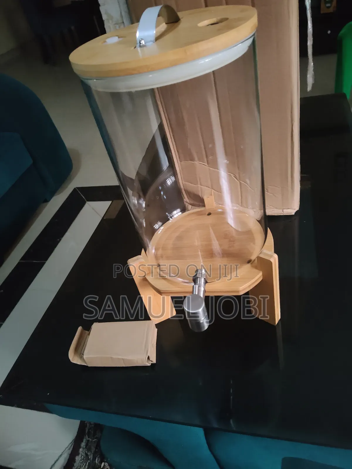 Juice Dispenser