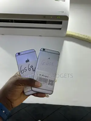Apple iPhone 6s 64 GB Gray