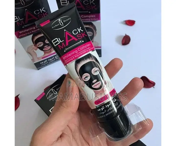 Aichun Beauty Black Mask Whitening Complex -120ml