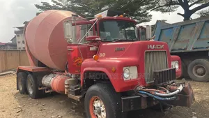 Mack Concrete Mixer 11 Cubic