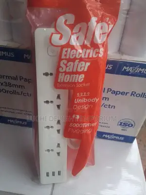 4 Sockets Extension Box With USB Port