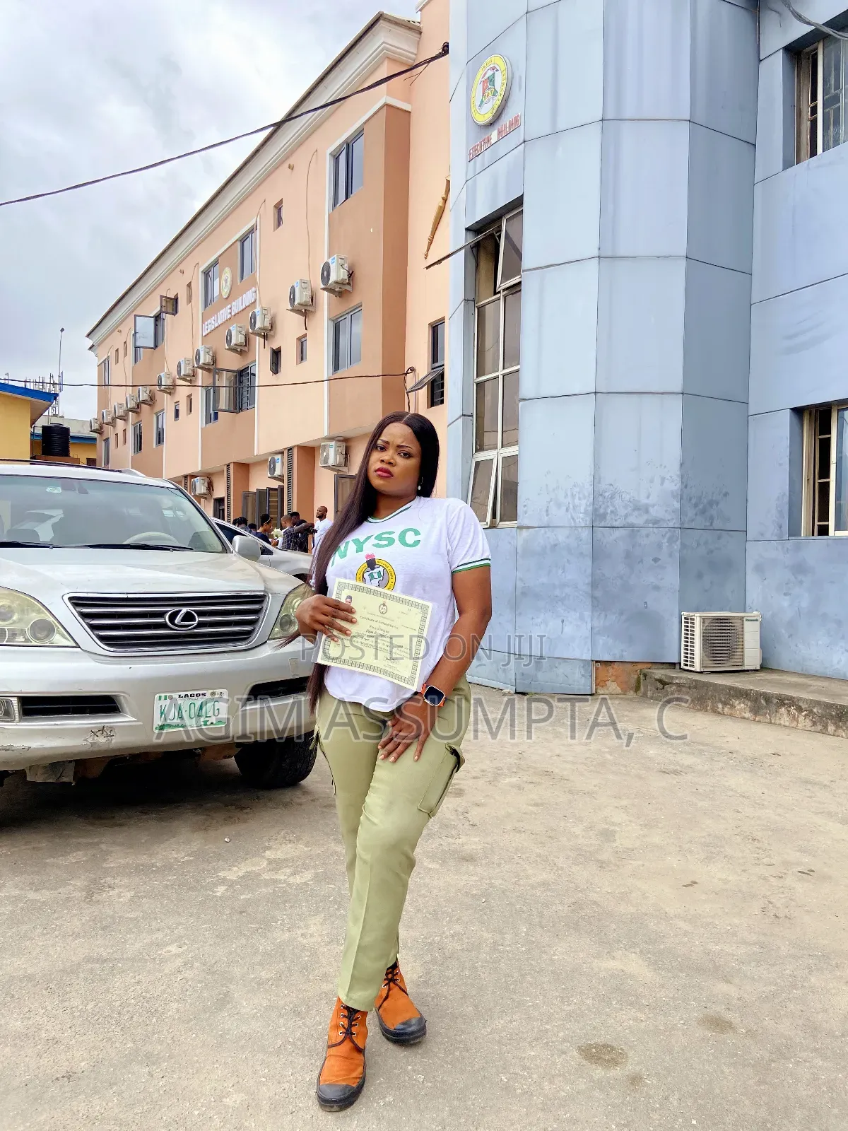 Receptionist/Front Desk Officer/CSR/Adminstrative Assistant