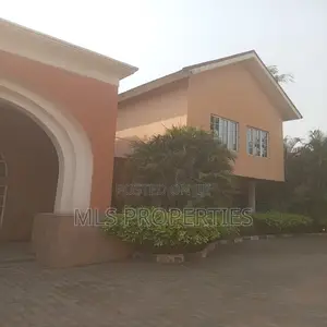 9bdrm Mansion in Asokoro for rent