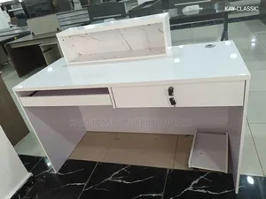 Office Receptionist Table 1.4 M Meter