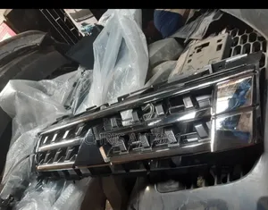 Front Grill Mitsubishi Pajero 2015